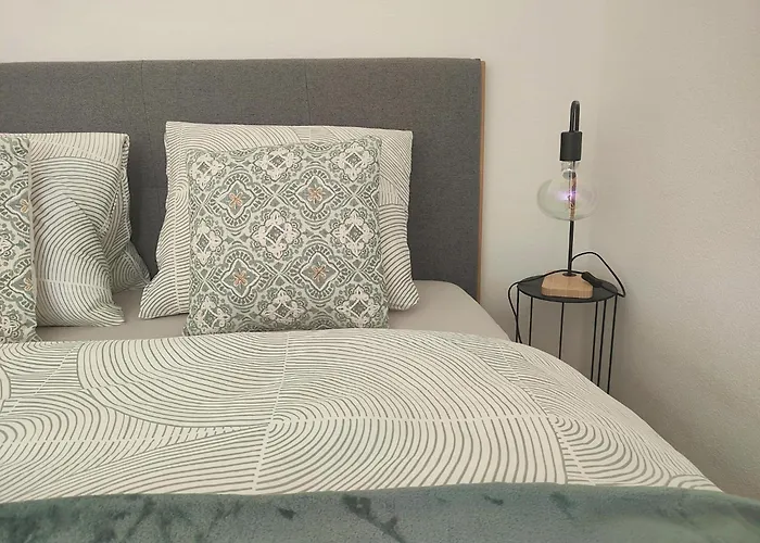 Zentral I 20min Nach Interlaken 弗鲁蒂根